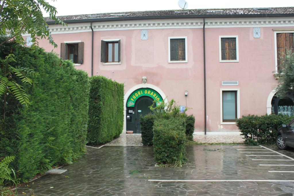 Villa Ferri Apartments Pádua Exterior foto